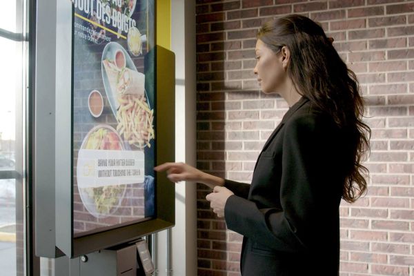 Display touchscreen per ordinare al ristorante fast food