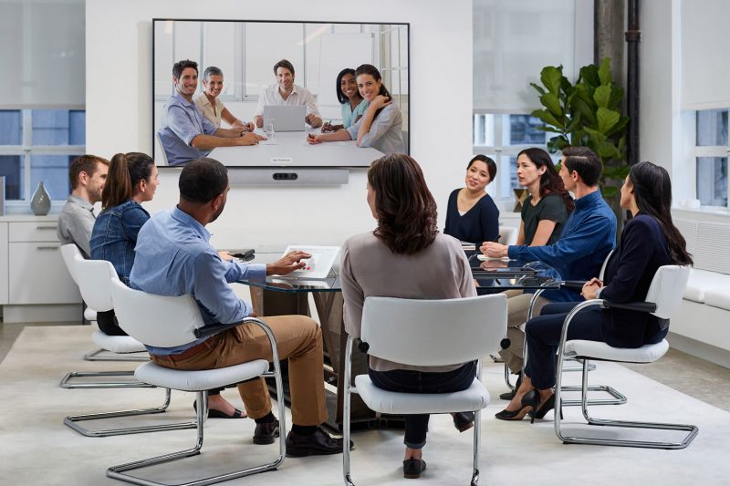 videoconferenza in meeting room