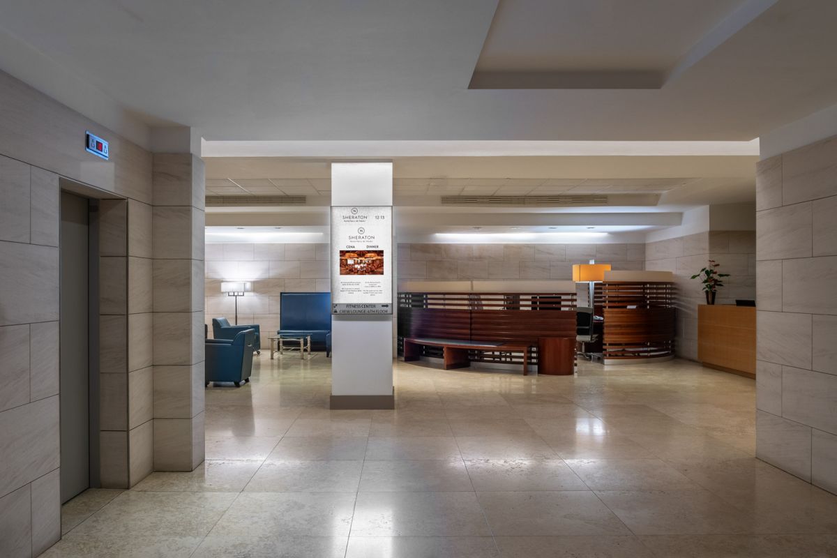 hall dello sheraton hotel di roma