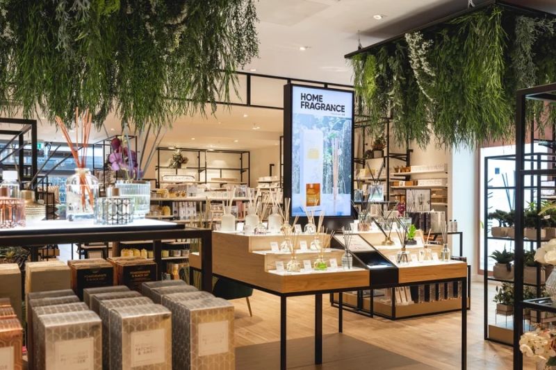 Utilizzo del Digital Signage e del Visual Merchandising in uno store