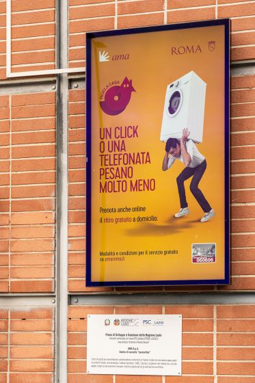 Digital Signage e servizi di pubblica utilità: AMA Roma